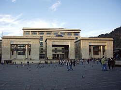 Palacio de Justicia de Bogotá, sede del poder judicial.