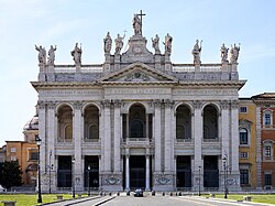 La catedral-archibasílica de San Juan de Letrán en Roma