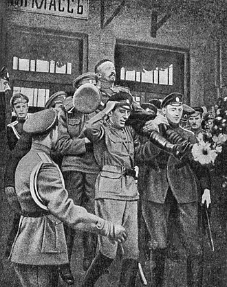 Fotografía de archivo histórica relacionada con el general Lavr Kornílov y sus oficiales
