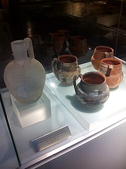 Jarritas de asa para agua del siglo X