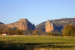 Mallos del Salto de Roldán