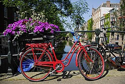 Bicicleta Kronan para dama en color rojo