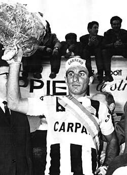 Imagen histórica del equipo ciclista Carpano