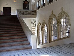 Escalera noble