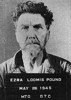 Fotografía policial de archivo de Ezra Pound tras ser procesado por traición e injurias a Estados Unidos en mayo de 1945.