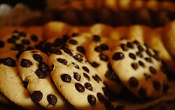 Galletas con incrustaciones de pepitas de chocolate