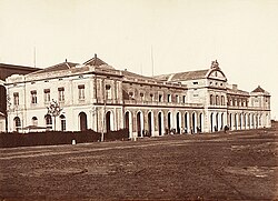 Fotografía histórica de la Estación del Norte en Barcelona entre 1864 y 1867
