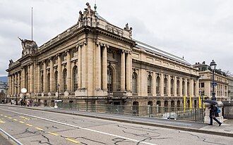 Fachada principal del Museo de Arte e Historia de Ginebra