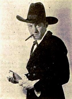 Harry Carey en Los parias de la sierra (1919).