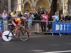 Leif Hoste vistiendo el maillot de campeón de Bélgica de contrarreloj