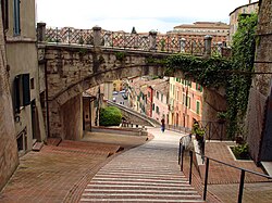 Acueducto romano en Perugia