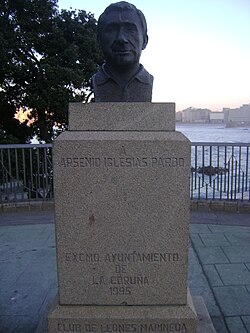 Busto de Arsenio Iglesias