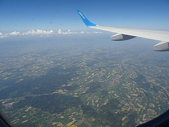 Vista aérea de la región de Jorat en Suiza
