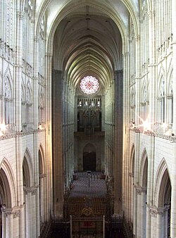 Interior de la nave central