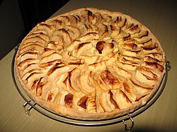 Tarta de manzana horneada tradicional