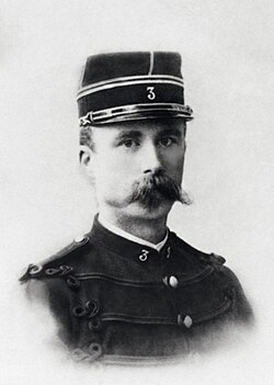 Fotografía histórica de Philippe Pétain tomada en el año 1883.