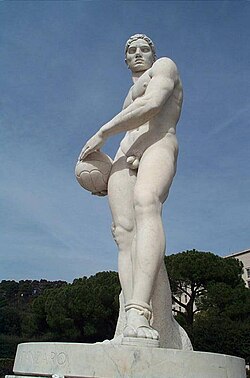 Estatua de un jugador de volata en el Foro Italico
