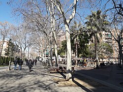 Jardines Maria Soteras Mauri en el barrio