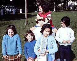 Jovenes en la isla de São Jorge, en el archipiélago de las Azores, en 1971.
