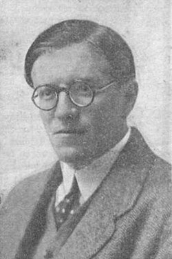 Retrato en blanco y negro de Julio Álvarez del Vayo