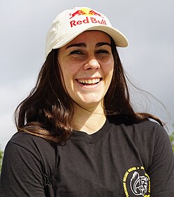 Nikita Ducarroz en una competición oficial de BMX freestyle