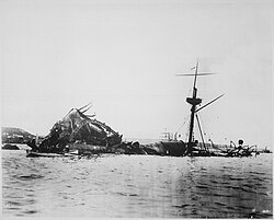 Pecio del Maine en 1898