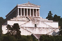 Monumento Walhalla, recordatorio de personajes históricos germánicos