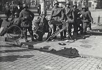 Nido de ametralladora alemana en Helsinki durante las operaciones de 1918.