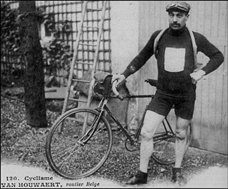 Cyrille van Hauwaert en el año 1908