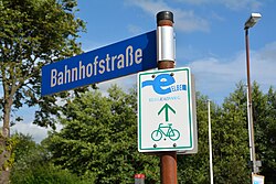 Señal de la ruta ciclista del Elba en Brunsbüttel