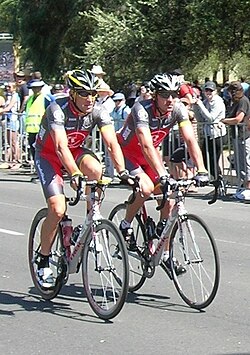 Lance Armstrong y Yaroslav Popovych