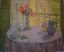 Jarrón de flores junto a una ventana por Henri Le Sidaner