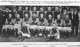 Fotografía histórica del equipo del Crystal Palace en la temporada 1905-06
