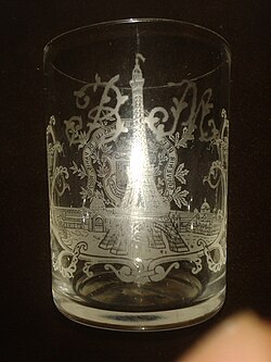 Vaso conmemorativo de la inauguración de la torre Eiffel