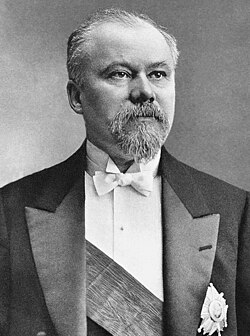 Retrato oficial de Raymond Poincaré en 1913
