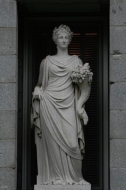 Alegoría a la fertilidad de Valeriano Salvatierra en el Museo del Prado ( Madrid )