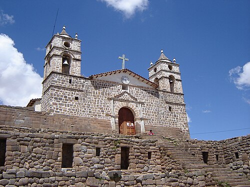 Restos arqueológicos de Vilcashuamán en Ayacucho.