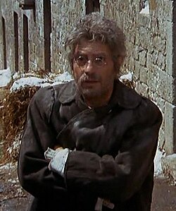 Nino Manfredi caracterizado como Geppetto