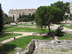Restos arqueológicos del puerto griego en el Jardin des Vestiges en Marsella.