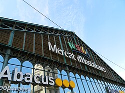 Tienda de Abacus en el mercado de Hostafrancs