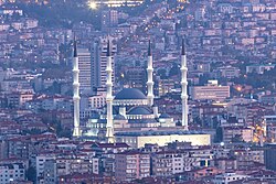 Mezquita Kocatepe en Ankara