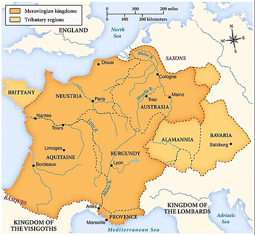 Reinos merovingios y sus regiones tributarias