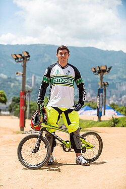 Carlos Mario Oquendo Zabala, ciclista colombiano de BMX.