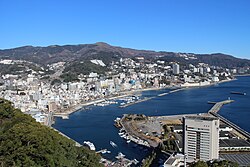 Paisaje costero de Atami