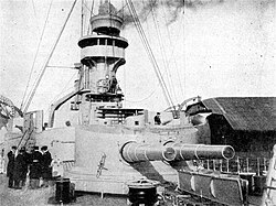Detalle de los cañones de 210 mm del SMS Scharnhorst