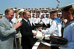 Vladímir Putin y Leonid Kuchma a bordo del Moskva