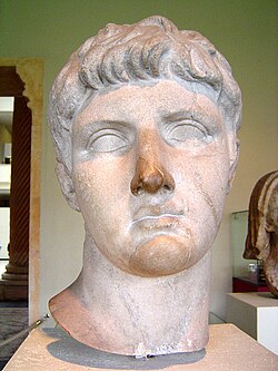 Busto o representación clásica de Druso el Mayor