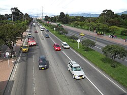 Avenida 68 a la altura del Parque Simón Bolívar