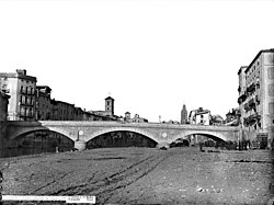 El puente de Piedra fotografiado en el siglo XIX