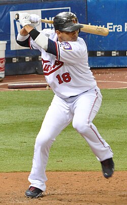 Orlando Cabrera jugando con los Mellizos de Minnesota